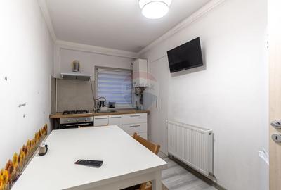 Apartament cu 2 camere de vânzare în zona Craiter - 2