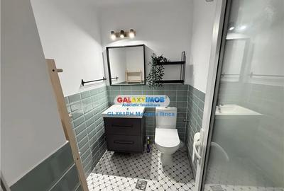 Casă cu 7 camere cu Teren 438 Mp în Central - 2