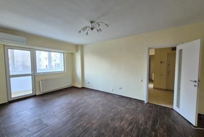Apartament cu 3 camere decomandat în 13 Septembrie - 5
