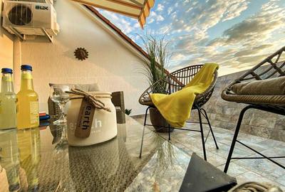 Apartament cu 3 camere decomandat în Mamaia - 8