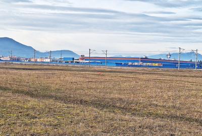 Teren Construcții intravilan de 1000 mp, în Tractorul - 9