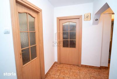 Apartament cu 3 camere decomandat în Decebal - 2