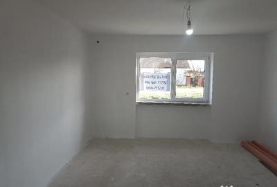 Casă cu 3 camere cu Teren 1677 Mp în Sântimreu - 4