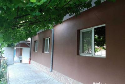 Casă cu 9 camere cu Teren 1500 Mp în Corbu - 6