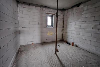 Casă cu 3 camere cu Teren 1690 Mp în Toplița - 7