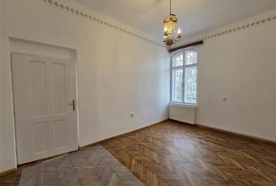 Apartament cu 4 camere decomandat în Centrul Istoric - 18