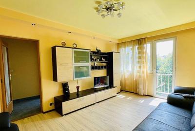 3 Camere | Parc Ior | Liviu Rebreanu | Titan | Biserica - 1