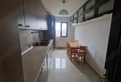 Apartament cu 3 camere decomandat în Central - 2