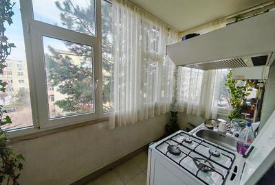 Apartament cu 3 camere decomandat în Central - 8