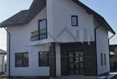 Casă cu 3 camere în Lunca Cetățuii - 3