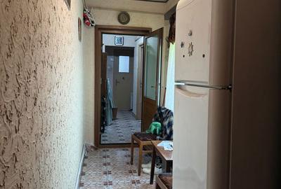Apartament cu 3 camere decomandat în Calea București - 11