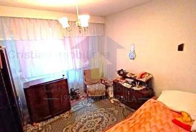 Apartament cu 4 camere decomandat în Central - 3
