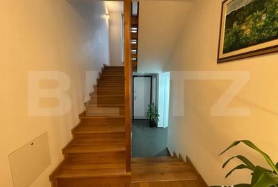 Casă cu 7 camere cu Teren 163 Mp în Lucian Blaga - 3