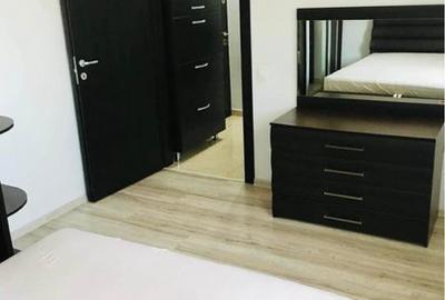 Apartament cu 2 camere decomandat în Titan