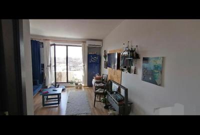 Apartament cu 2 camere semidecomandat în Chitila