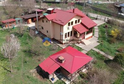 Casă individuală cu 4 camere cu Garaj în Gura Văii - 3