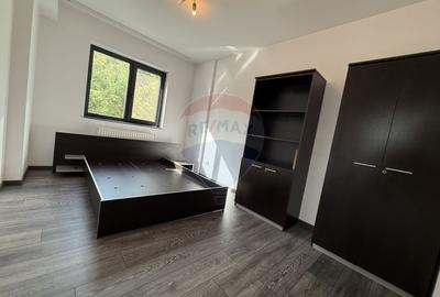 Casa / Vila cu 4 camere de inchiriat - 4