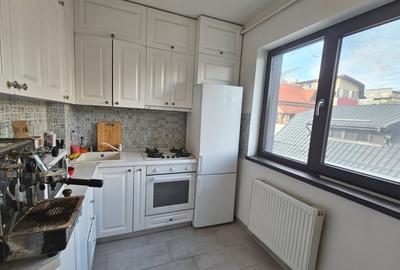 Apartament cu 3 camere decomandat, mobilat în Chitila - 5