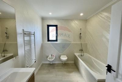 Casă cu 4 camere cu Canalizare în Exterior Vest - 33