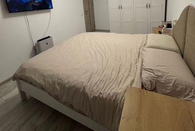 Apartament cu 2 camere decomandat, mobilat în Central