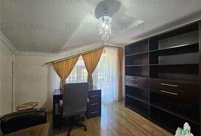 Apartament cu 4 camere decomandat, mobilat în Trocadero - 13