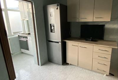 Apartament cu 3 camere decomandat în Ultracentral