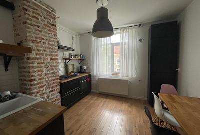 Apartament de vanzare, cu 2 camere, 72 mp, zona Central - 7