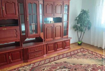 Apartament cu 2 camere decomandat în Precista - 3