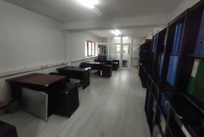 Birou, de 200 mp, în 1 Mai - 5