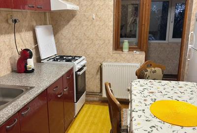 Inchiriez apartament cu 2 camere in zona Girocului - 3