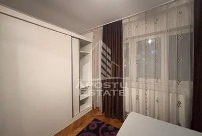 Apartament cu 3 camere, Decomandat, Centrala Proprie, zona Sagului - 4
