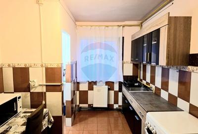Apartament cu 2 camere decomandat, mobilat în Aurel Vlaicu - 3