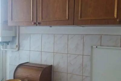 Inchiriez garsoniera - 3