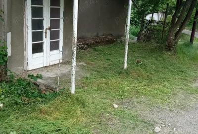 Casă cu 5 camere în Turda - 1