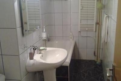 Garsonieră decomandată, mobilată în 13 Septembrie - 7