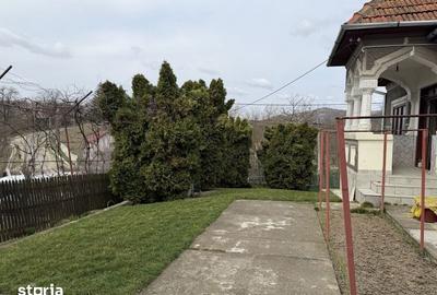 Casă cu 4 camere cu Teren 1000 Mp în Glod - 5