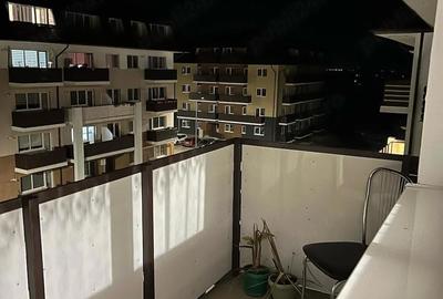 Apartament cu 2 camere decomandat în Sânpetru
