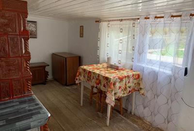 Casă cu Teren 900 Mp în Central - 1