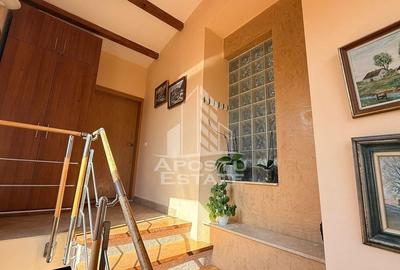 Apartament cu 3 camere, loc de parcare, et 1, pe Gheorghe Lazar - 10