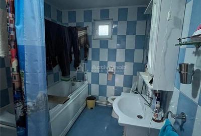 Casă cu 3 camere cu Canalizare în Smârdan - 2