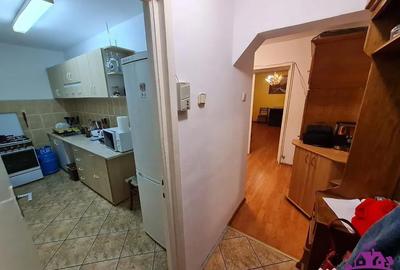 Apartament cu 2 camere decomandat în Decebal - 3