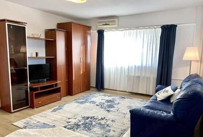 Garsonieră decomandată în Unirii