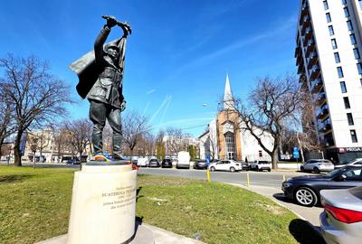 Apartament cu 3 camere semidecomandat, mobilat în Panduri - 50