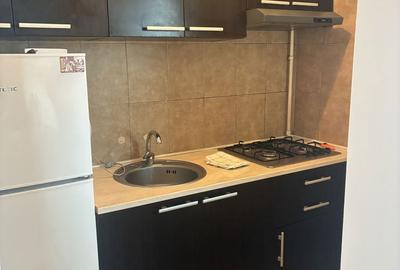 Garsonieră în Titan - 3