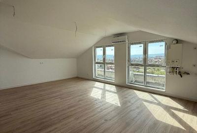Apartament cu 2 camere în Cetate - 1