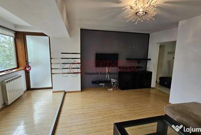 Apartament cu 2 camere decomandat în Nerva Traian - 7