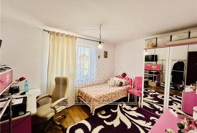 Casa individuala in Sura Mare cu 2 garaje, 2 terase si teren de 493 mp - 10