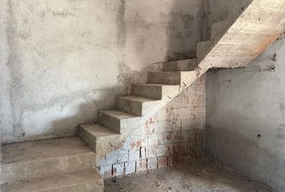 Casă cu 4 camere în Mândruloc - 4