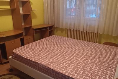 Apartament cu 3 camere decomandat în Baba Novac - 2