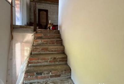 Casă cu 3 camere cu Teren 1000 Mp în Central - 17